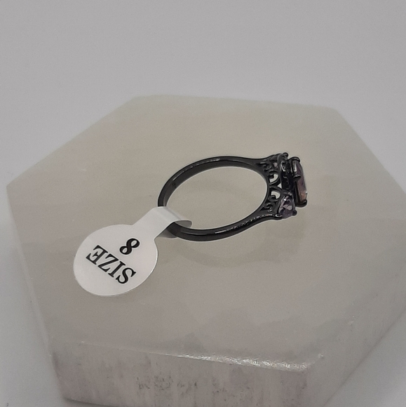 R889 Hat Hatter Ring Plated - Fragrant Jewels - Picture 6 of 7